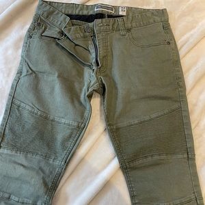 Mens INC green jeans size 33x32
